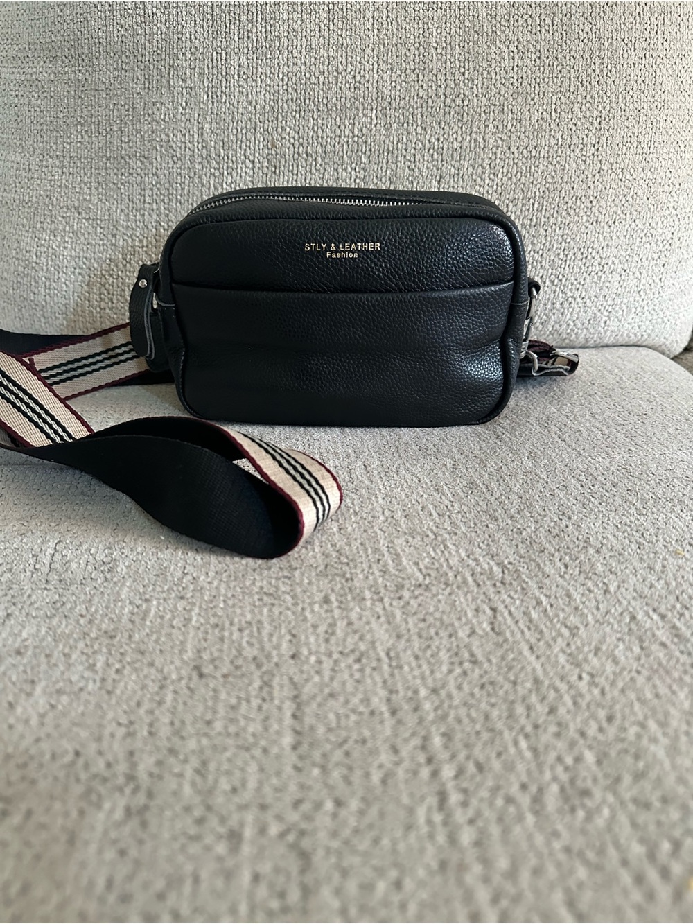 STLY & LEATHER Black Leather Crossbody Bag